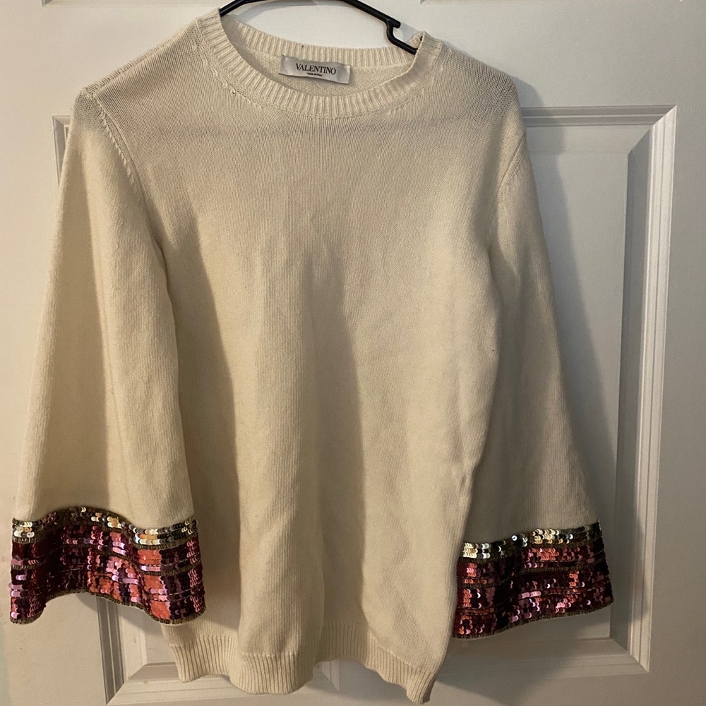 Valentino sweater new without tags size XS